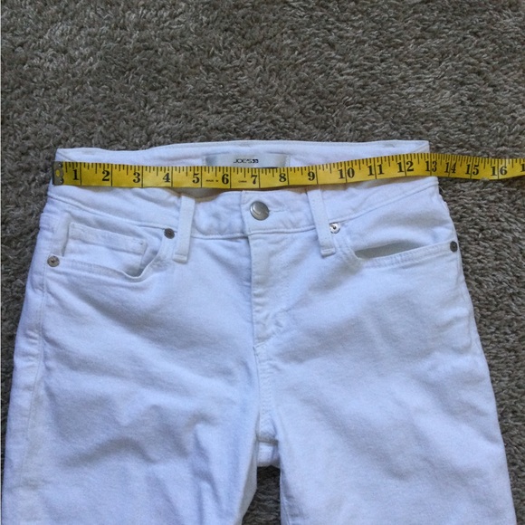 🔥🔥HOST PIC🔥🔥 Joe’s White Jeans - Picture 6 of 16
